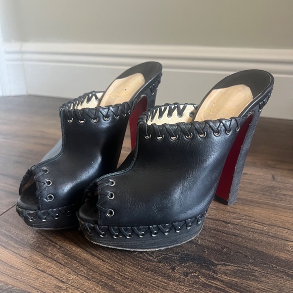 Christian Louboutin Sablina Mule Heels - Sz 36.5 - Picture 2 of 5